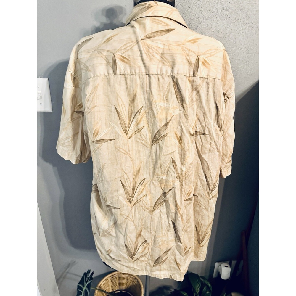 Hilo Hattie Mens Tan Tropical Leaf 60 Single Cotton Sateen Aloha Shirt Medium - Picture 3 of 5